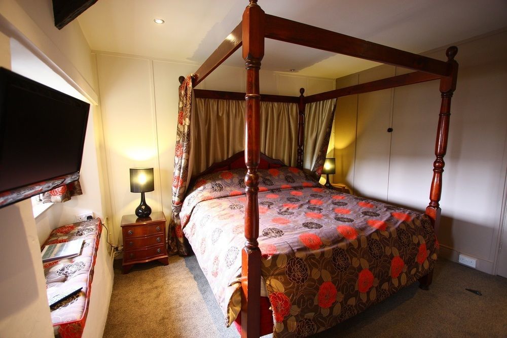 The Oxenham Arms Hotel Devon South Zeal Екстериор снимка