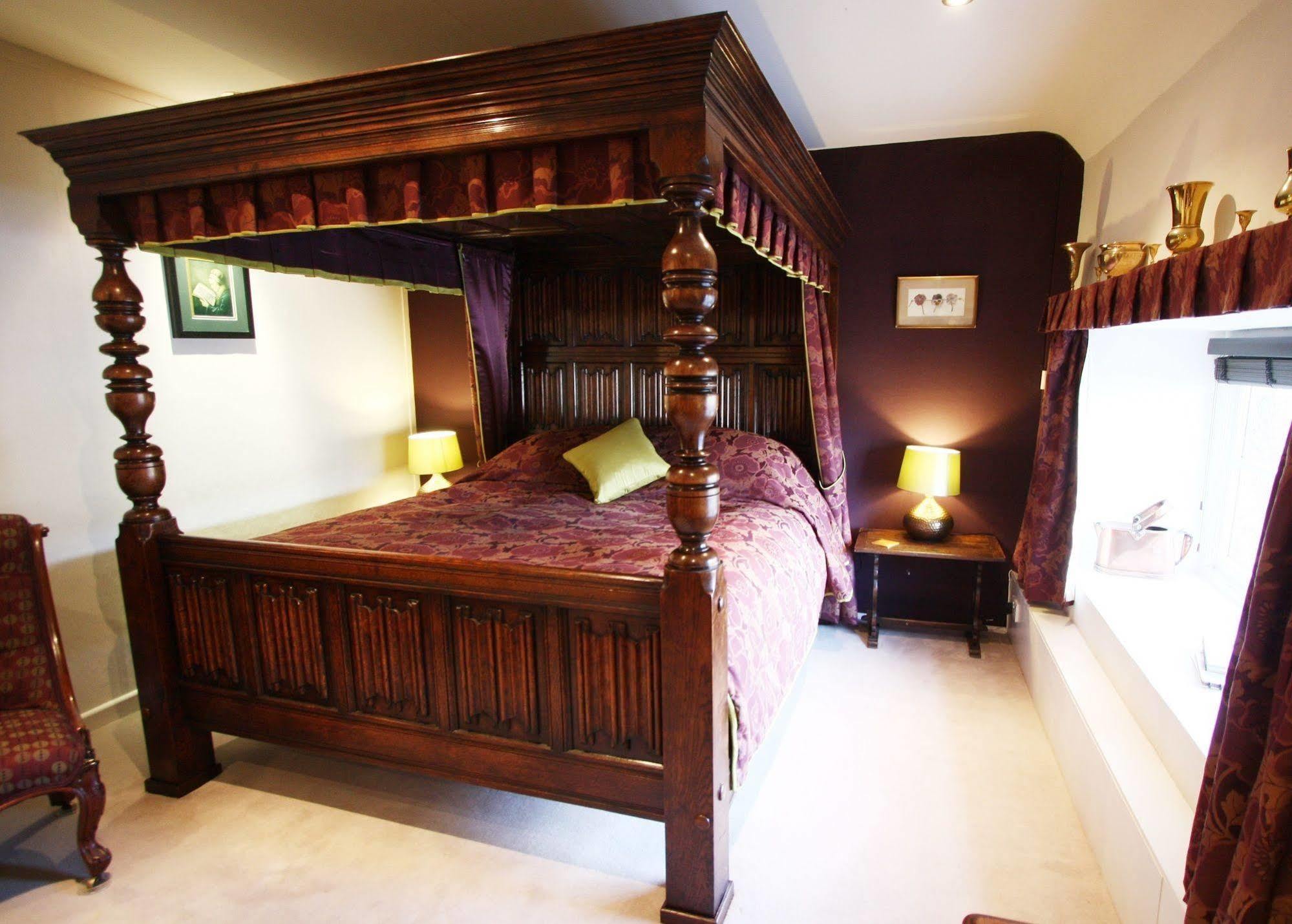 The Oxenham Arms Hotel Devon South Zeal Екстериор снимка