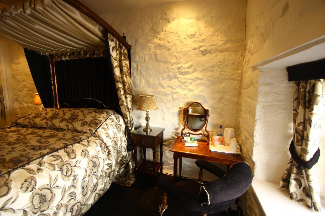 The Oxenham Arms Hotel Devon South Zeal Екстериор снимка