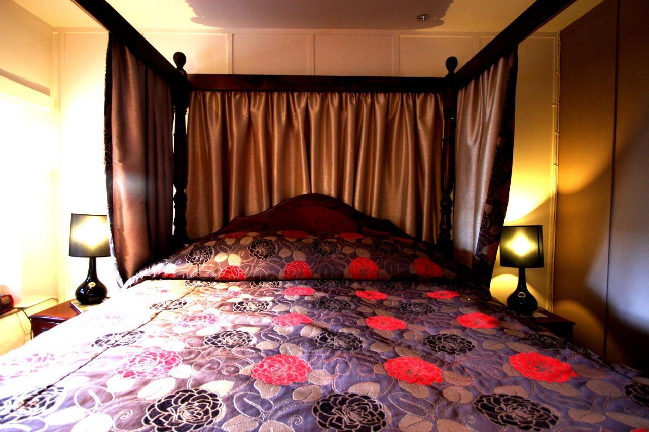 The Oxenham Arms Hotel Devon South Zeal Екстериор снимка